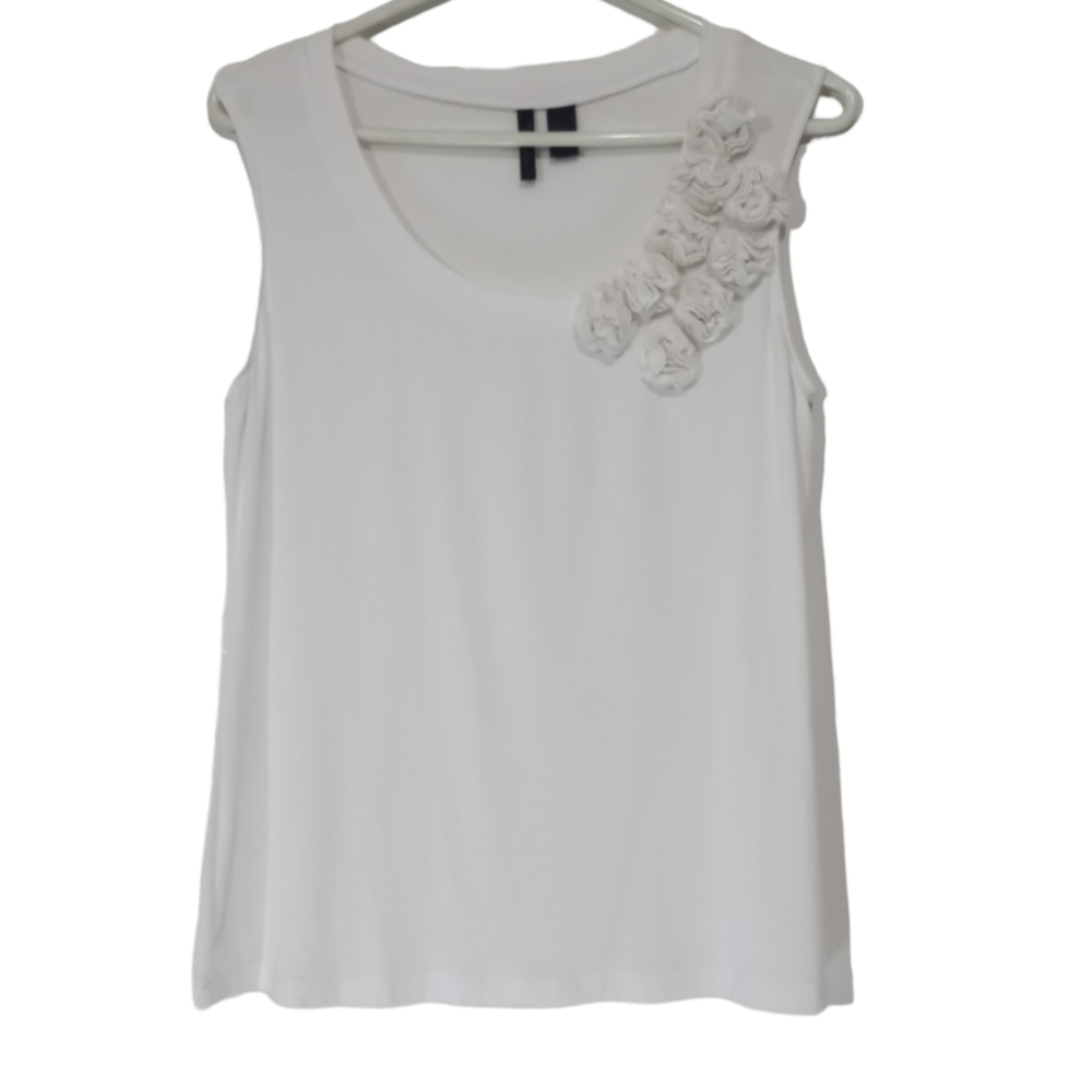 Nue Options, Women white top no sleeves size L